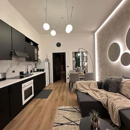 La Casa Di Marlu - Gorgeous Flat In Catania Centre Lägenhet Exteriör bild